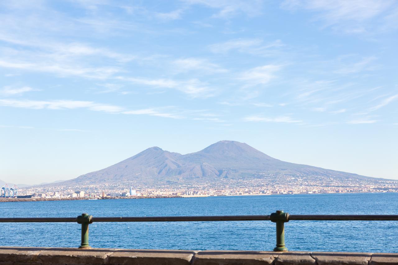 Vecchia Napoli - Santa Lucia Apartman Kültér fotó