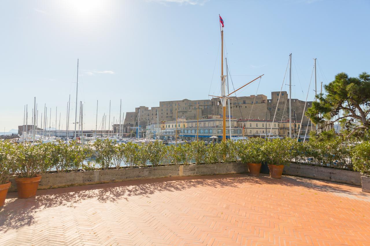 Vecchia Napoli - Santa Lucia Apartman Kültér fotó